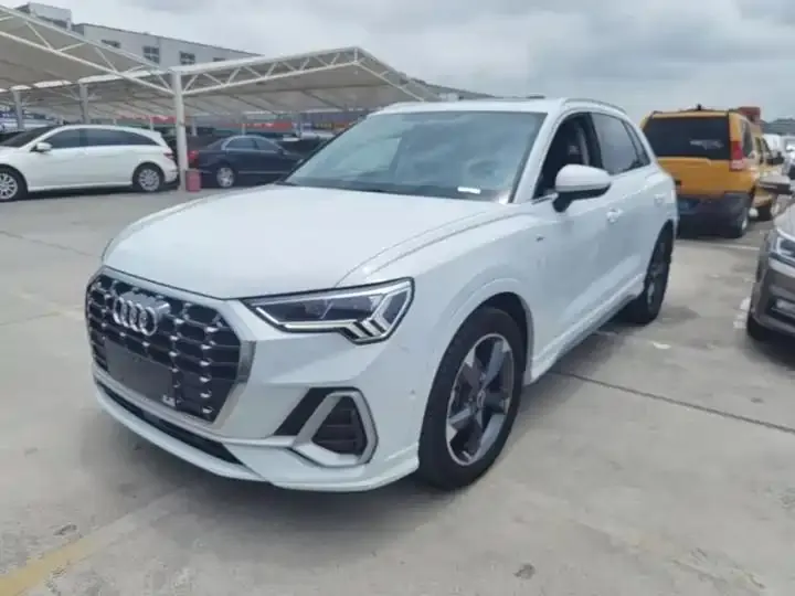 Audi Q3 2022 model 35 TFSI Fashion Dynamic Edition 2