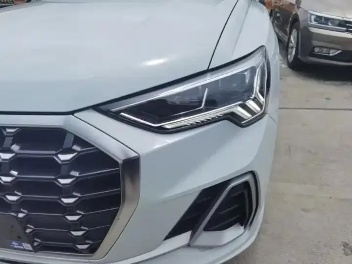 Audi Q3 2022 model 35 TFSI Fashion Dynamic Edition 24
