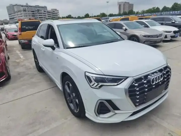 Audi Q3 2022 model 35 TFSI Fashion Dynamic Edition 4