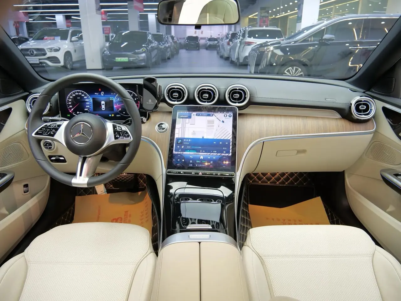 Mercedes Benz Class C 2024 C 260 L 48V 1.5T (Change 3) Automatic 8