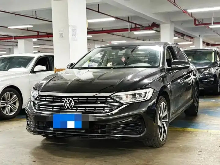 Virtus 2023, 300TSI DSG Flying Edition - View 1