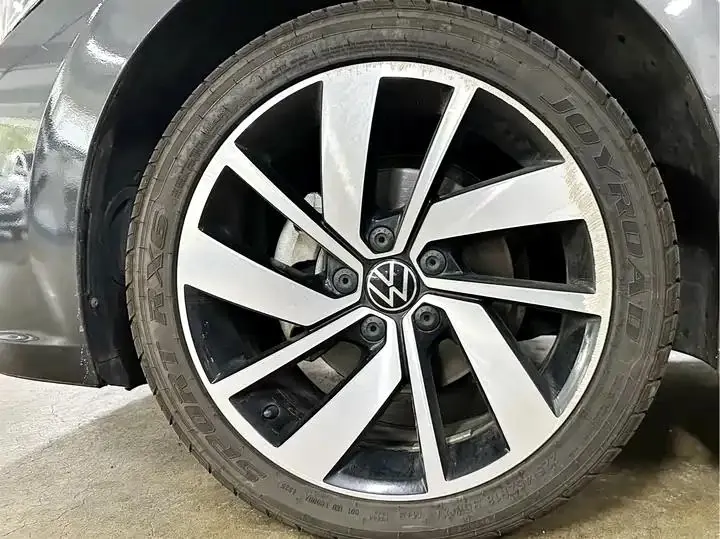 Virtus 2023, 300TSI DSG Flying Edition 7