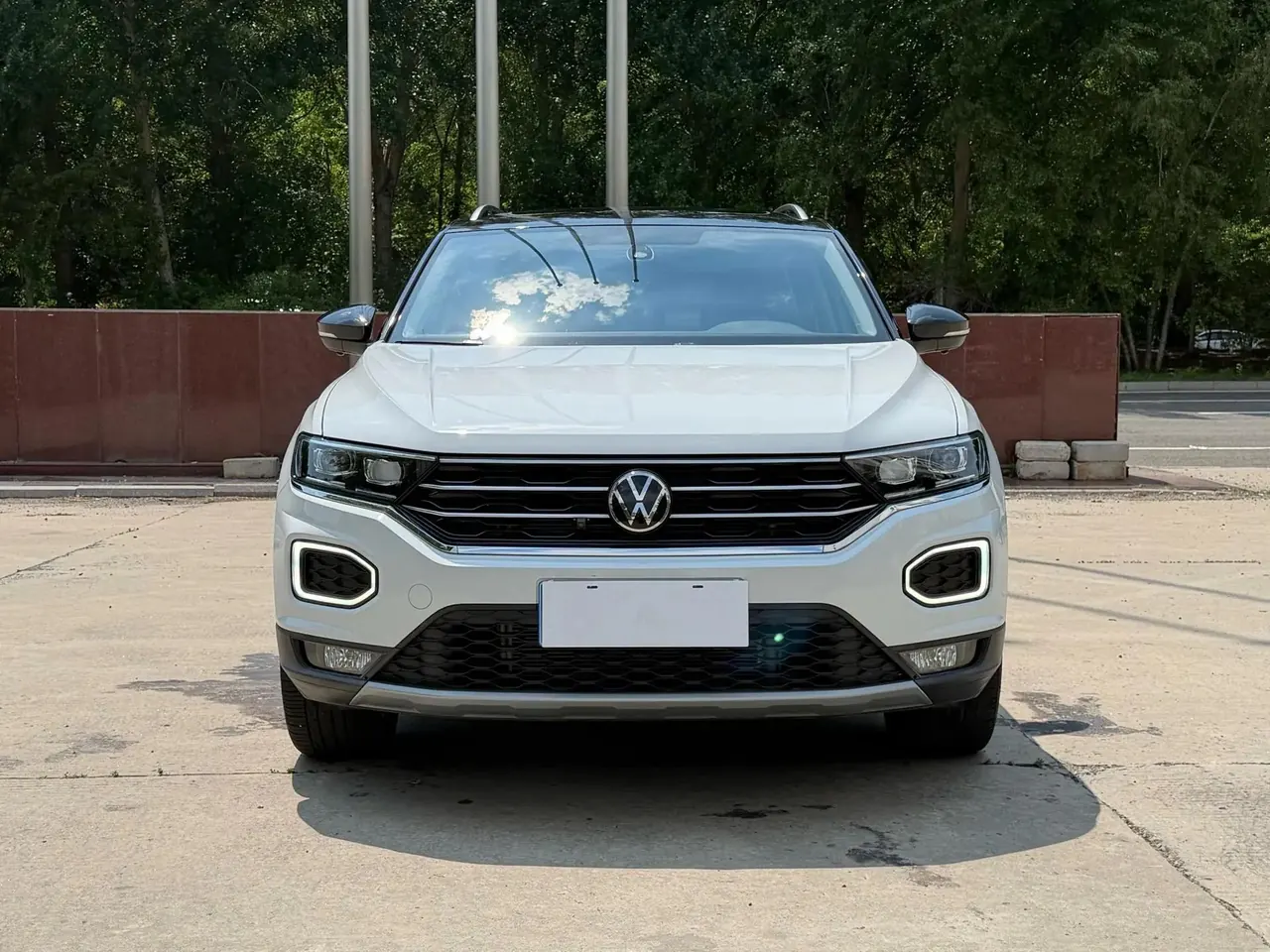 T-ROC 2021 280TSI DSG Front-Wheel-Drive Comfort Smart Connect Edition 2