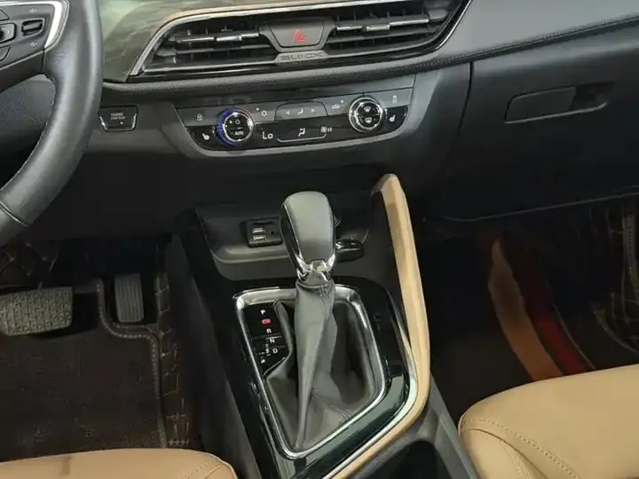 Buick GL6 2021 323T Light Hybrid Interconnected Premium Model 7