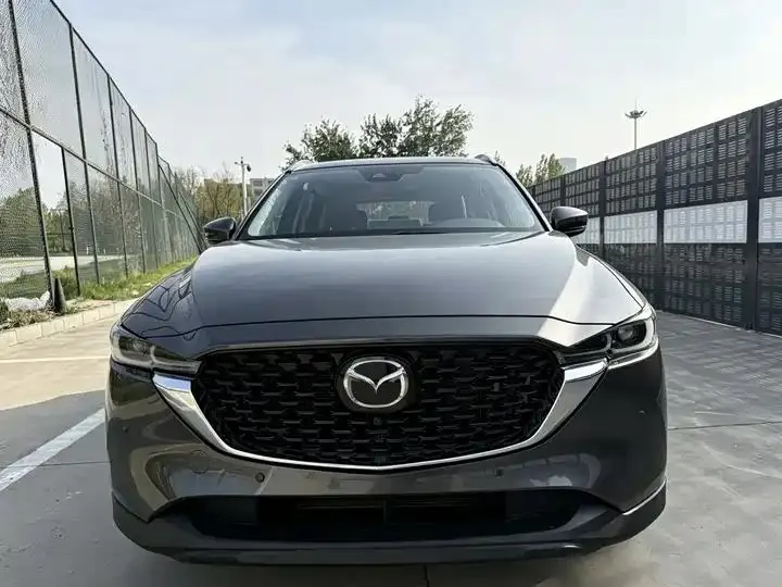 Открыть галерею: Mazda CX-5 2025 2.0L Automatic Two-Drive Zhiya Pro