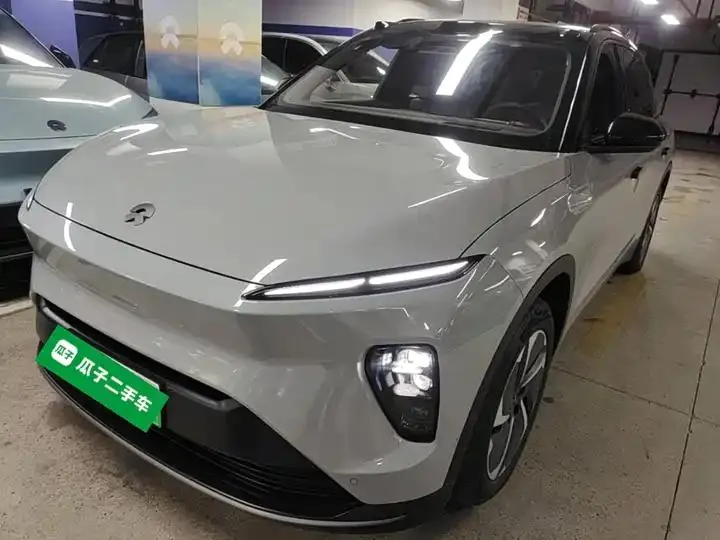 NIO ES8 2023 75kWh - View 1