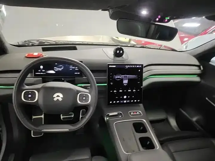 NIO ES8 2023 75kWh 10