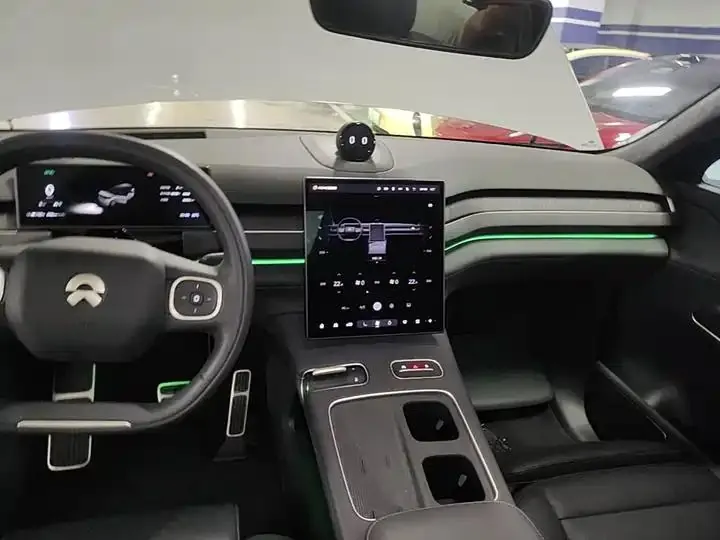 NIO ES8 2023 75kWh 13