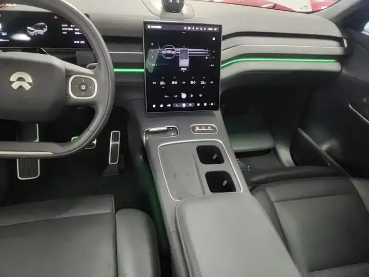 NIO ES8 2023 75kWh 14