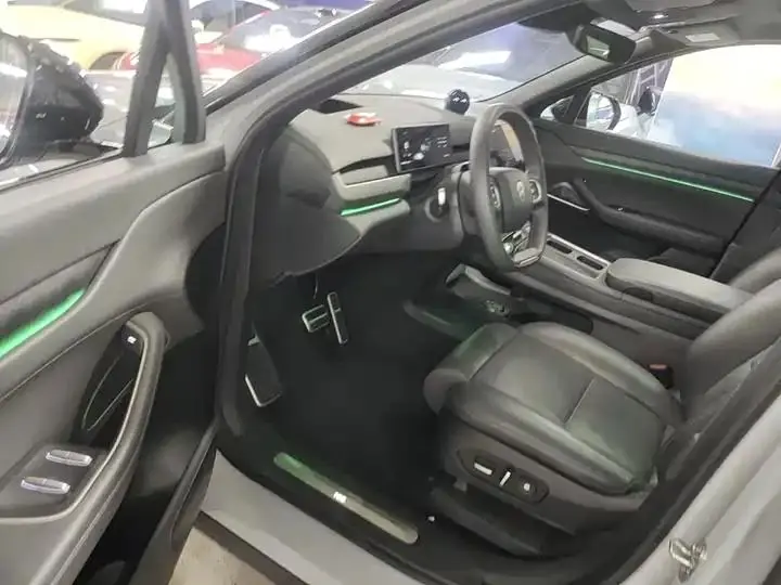NIO ES8 2023 75kWh 16