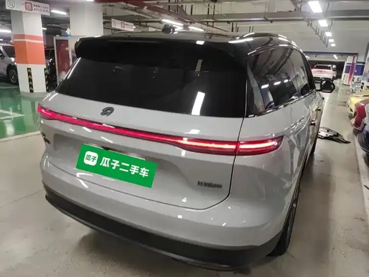 NIO ES8 2023 75kWh 7