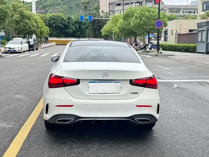 Mercedes Benz Class A 2024 A 200 L Fashion 15
