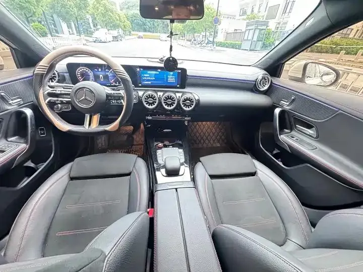 Mercedes Benz Class A 2024 A 200 L Fashion 8