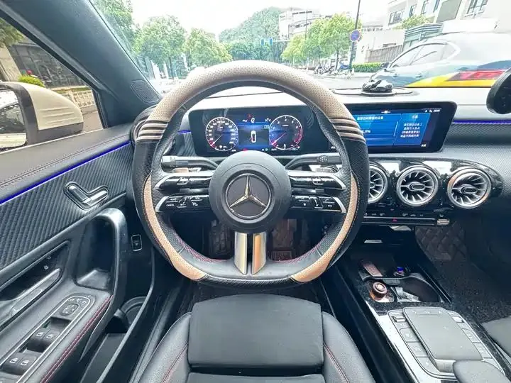 Mercedes Benz Class A 2024 A 200 L Fashion 9