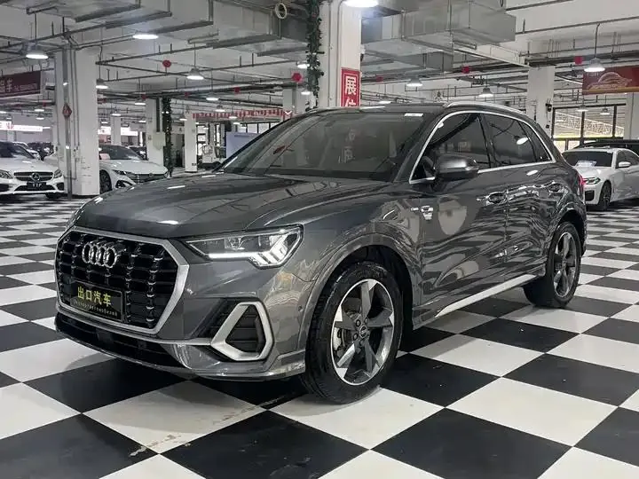 Audi Q3 2023 35 TFSI Fashion Dynamic (1.4T) - View 1