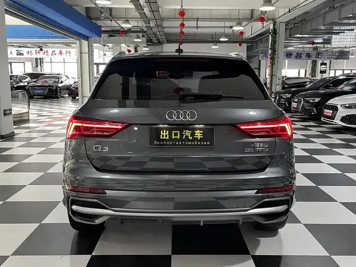 Audi Q3 2023 35 TFSI Fashion Dynamic (1.4T) 8