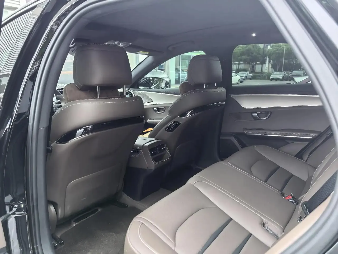 Han 2021 EV Standard Endurance Luxury Model 4