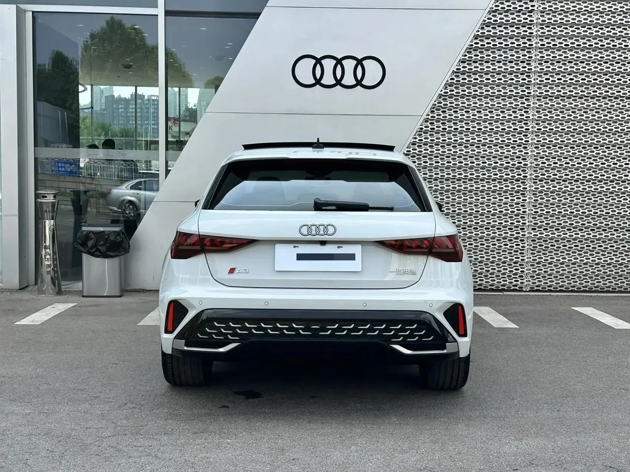 Audi 2025 A3 Sportback 1.5TFSI 35TFSI Flying Premium Automatic Gear 7