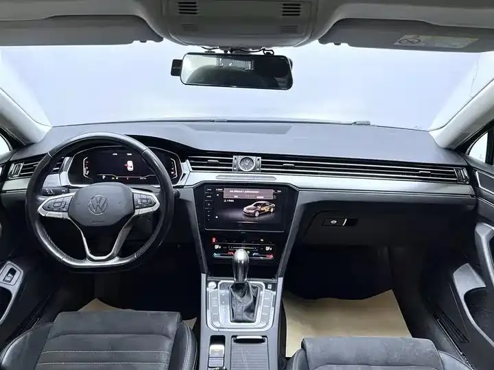 Magotan 2020 330TSI DSG Luxury Edition 18