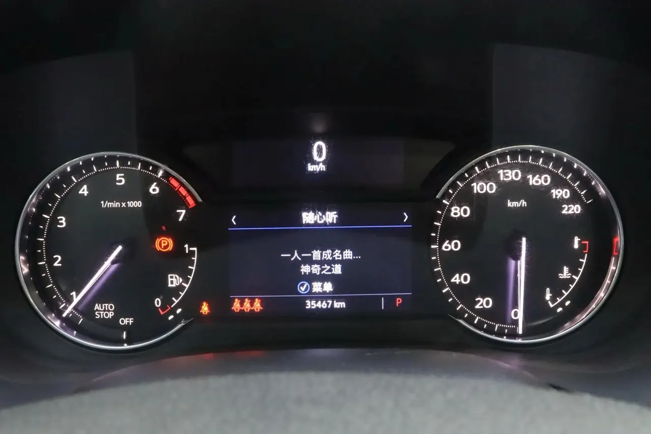 Cadillac XT4 2021 28T Two-Wheel Drive Premium Model 7