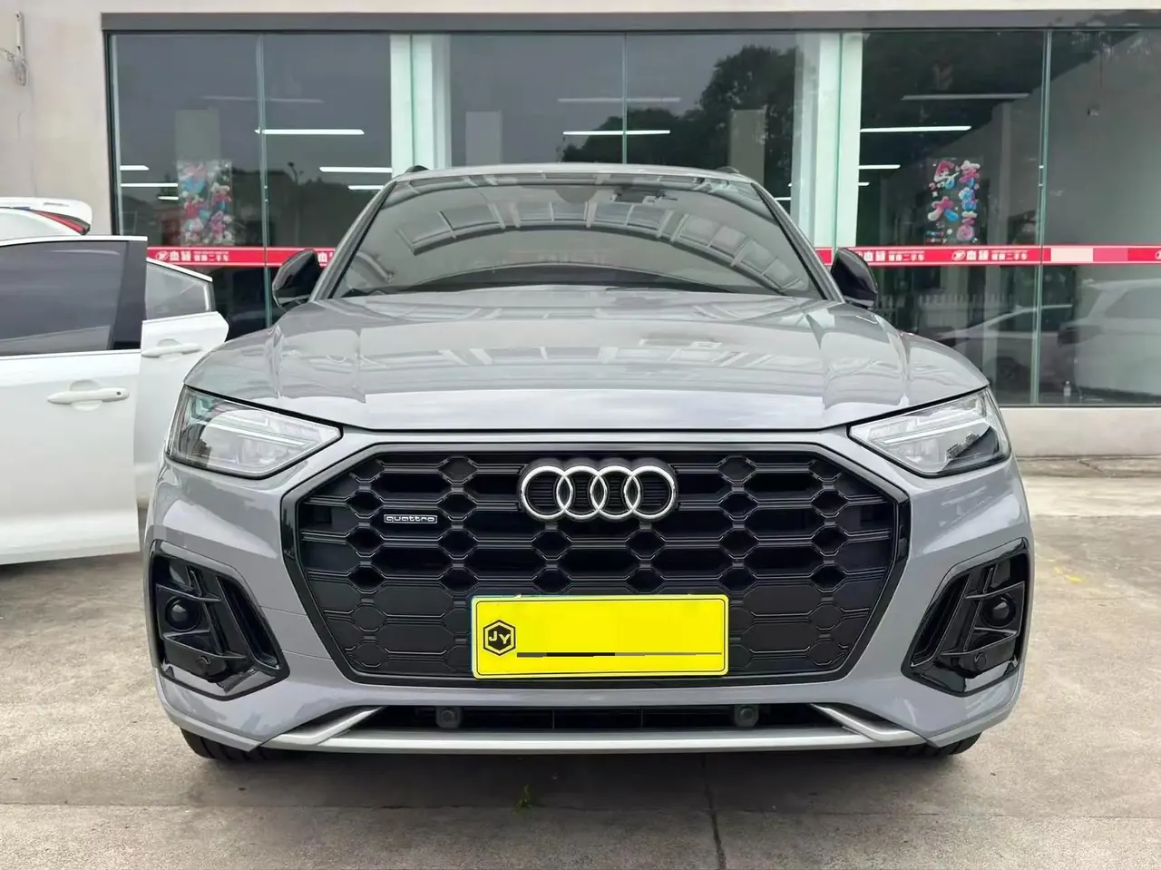 Audi 2024 Q5L 2.0TFSI 40TFSI luxury dynamic automatic 2