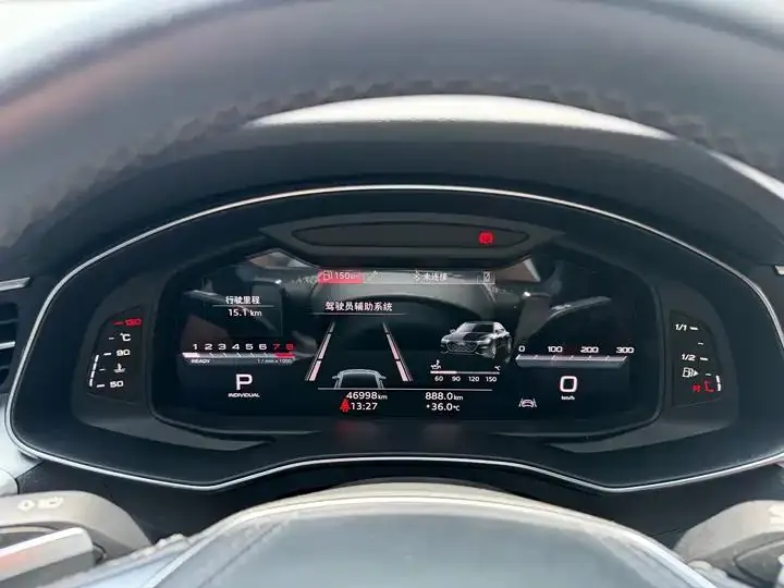 Audi A7L 2024 45 TFSI Luxury Model 10