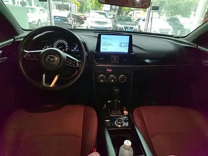 Mazda CX-4 2021 2.0L Automatic Two-Drive Blue Sky Vital Edition 10