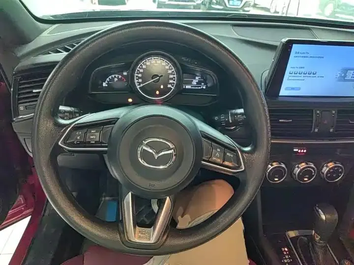 Mazda CX-4 2021 2.0L Automatic Two-Drive Blue Sky Vital Edition 11