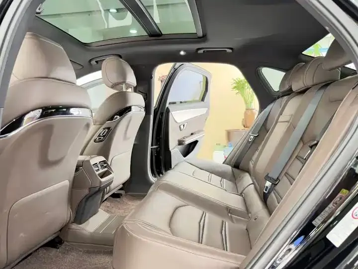 Han 2020 EV four-wheel drive high-performance flagship 6