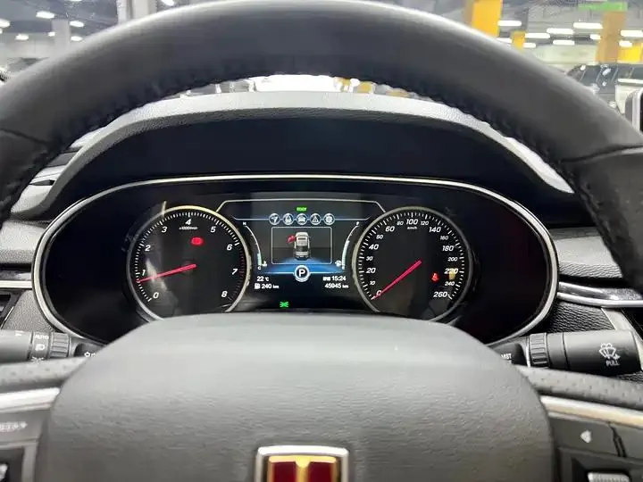 HongQi H5 2020 1.8T Auto Zhilian Flag Collar Edition 22
