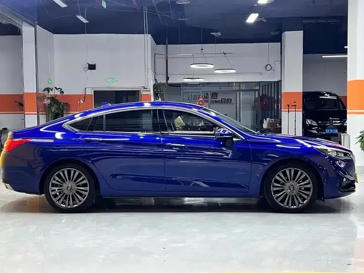 HongQi H5 2020 1.8T Auto Zhilian Flag Collar Edition 8
