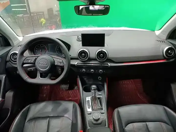 Audi Q2L 2022 model 35 TFSI Progressive Dynamic Edition 8