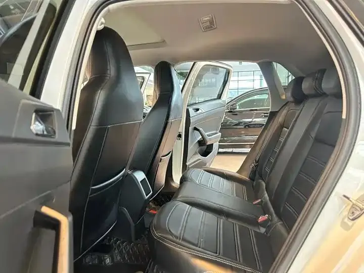 Polo 2023 Plus 1.5L Automatic Panoramic Music Edition 15