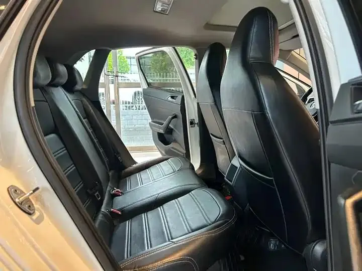 Polo 2023 Plus 1.5L Automatic Panoramic Music Edition 2