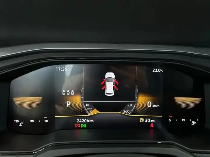 Polo 2023 Plus 1.5L Automatic Panoramic Music Edition 4