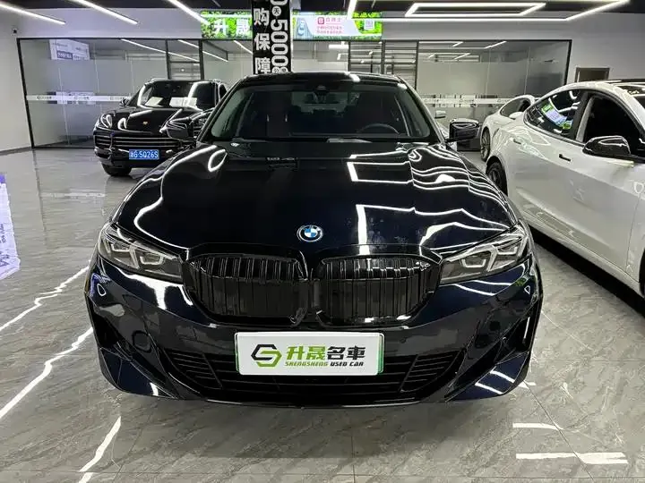 BMW i3 2024 eDrive 35 L 2