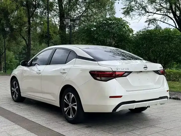 Sylphy 2022 1.6L XL CVT Comfort Edition 2