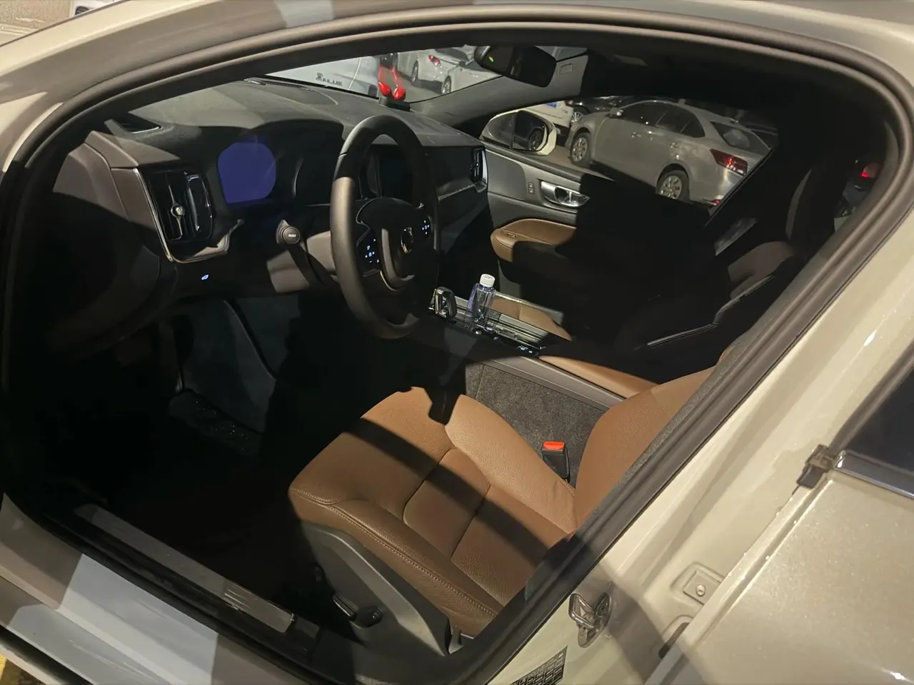 Volvo S60 2024 B4 Zhiyi Deluxe Edition 2
