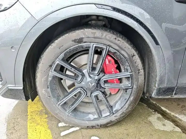 Voyah FREE 2025 318 259km 4WD Discovery Edition 25