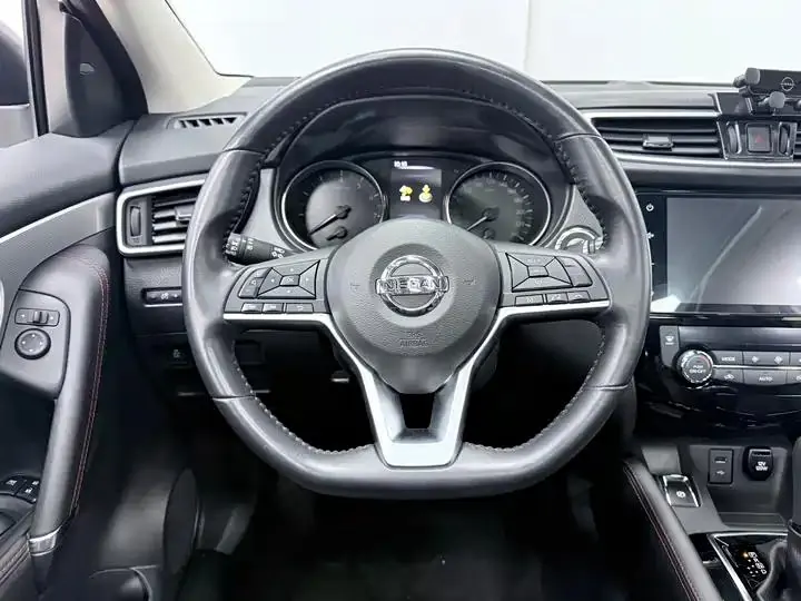 Qashqai 2022 2.0L CVT XV Premium Luxury Edition 12