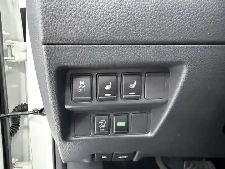 Qashqai 2022 2.0L CVT XV Premium Luxury Edition 17
