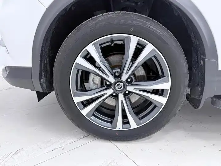 Qashqai 2022 2.0L CVT XV Premium Luxury Edition 24