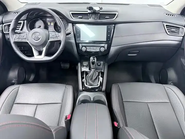 Qashqai 2022 2.0L CVT XV Premium Luxury Edition 8