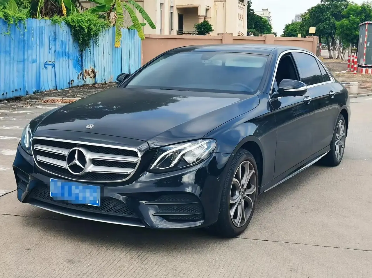 Mercedes Benz E-Class 2020 E 300 L Stylish Model - View 1