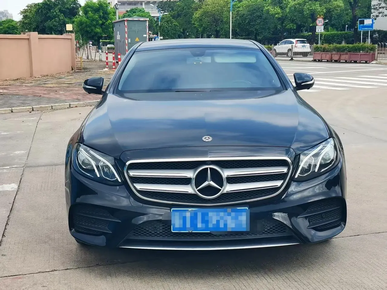 Mercedes Benz E-Class 2020 E 300 L Stylish Model 10