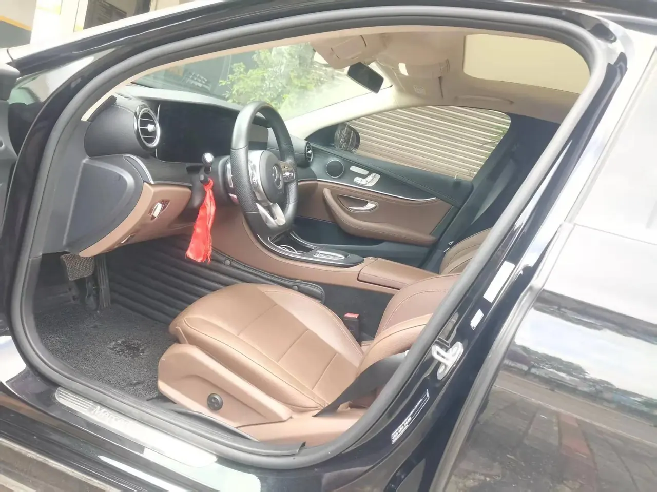 Mercedes Benz E-Class 2020 E 300 L Stylish Model 9