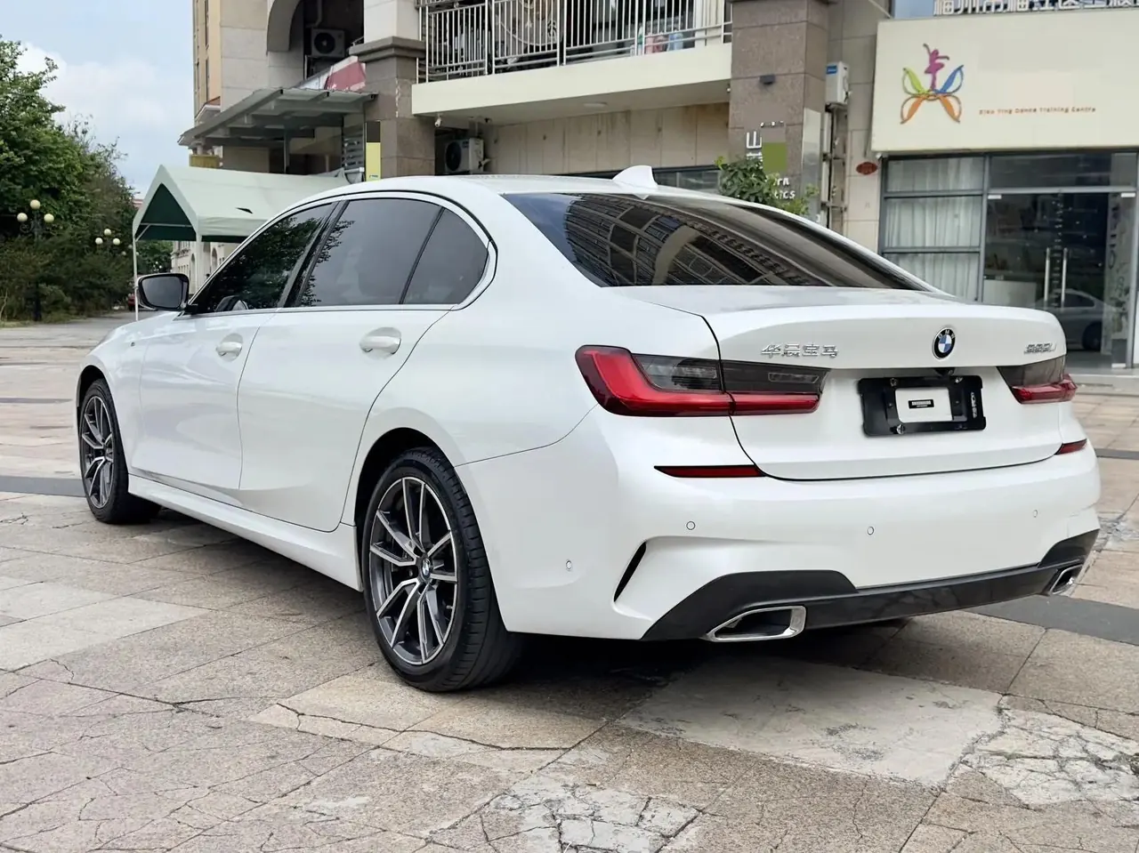 BMW 3 Series 2020 Change 325Li First Edition 6