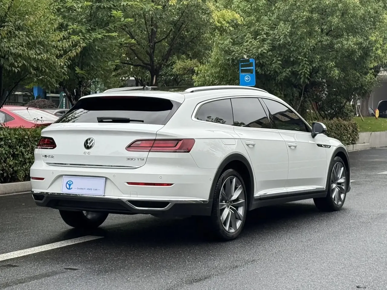 FAW-Volkswagen CC 2021 model Shooting Brake 380TSI Hunter’s Heart Edition 3