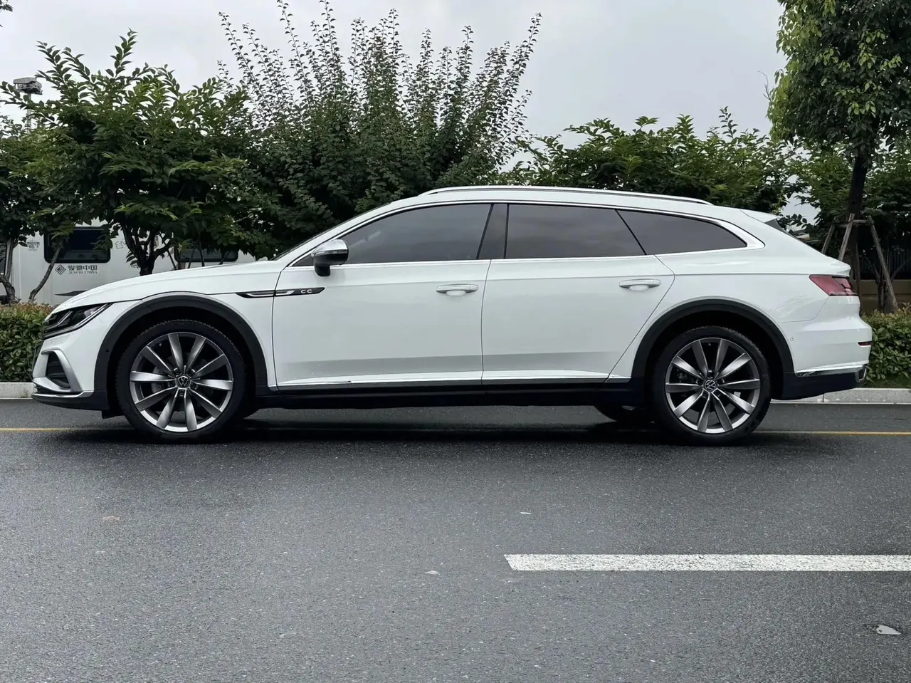 FAW-Volkswagen CC 2021 model Shooting Brake 380TSI Hunter’s Heart Edition 5