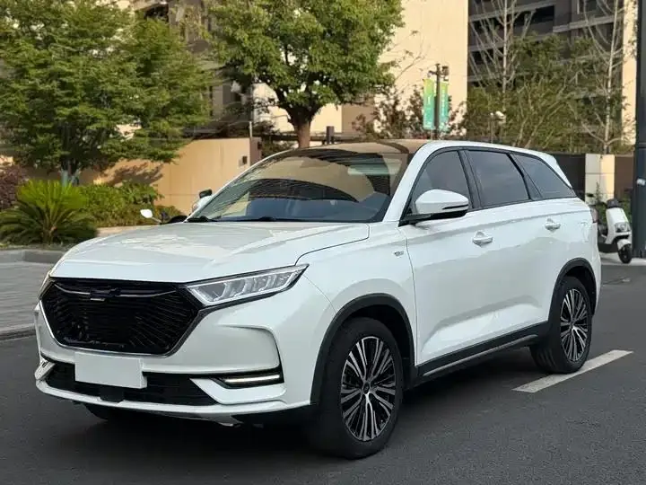 Open image lightbox: ChangAn Oshan X7 2021 1.5T Auto Elite